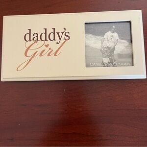 🧑‍🧒📷 Beige 'Daddy's‎ Girl' Picture Frame. Great gift for Dad, 3.5x3.5” cute.